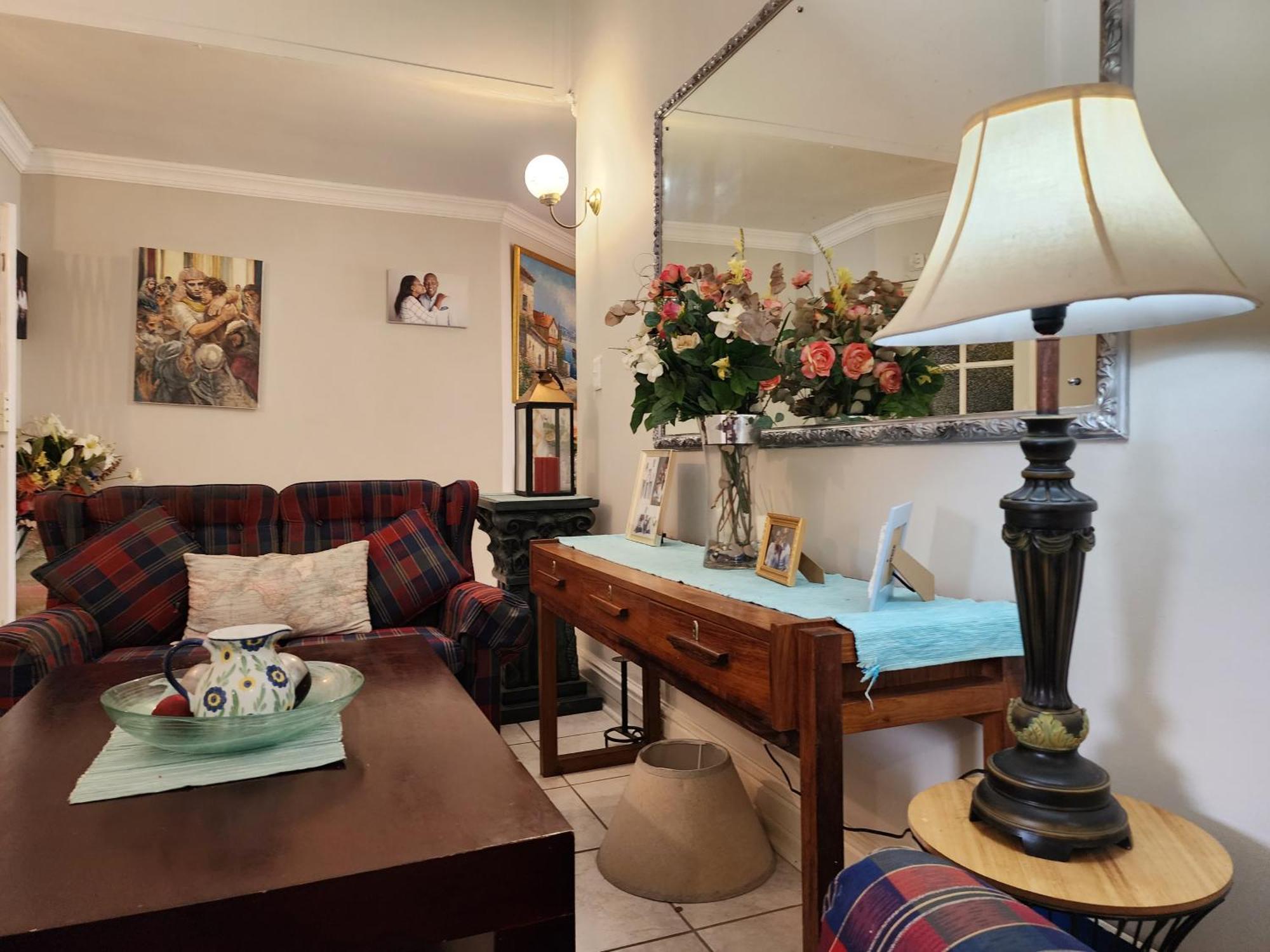 Homestay Shalom On The Bay