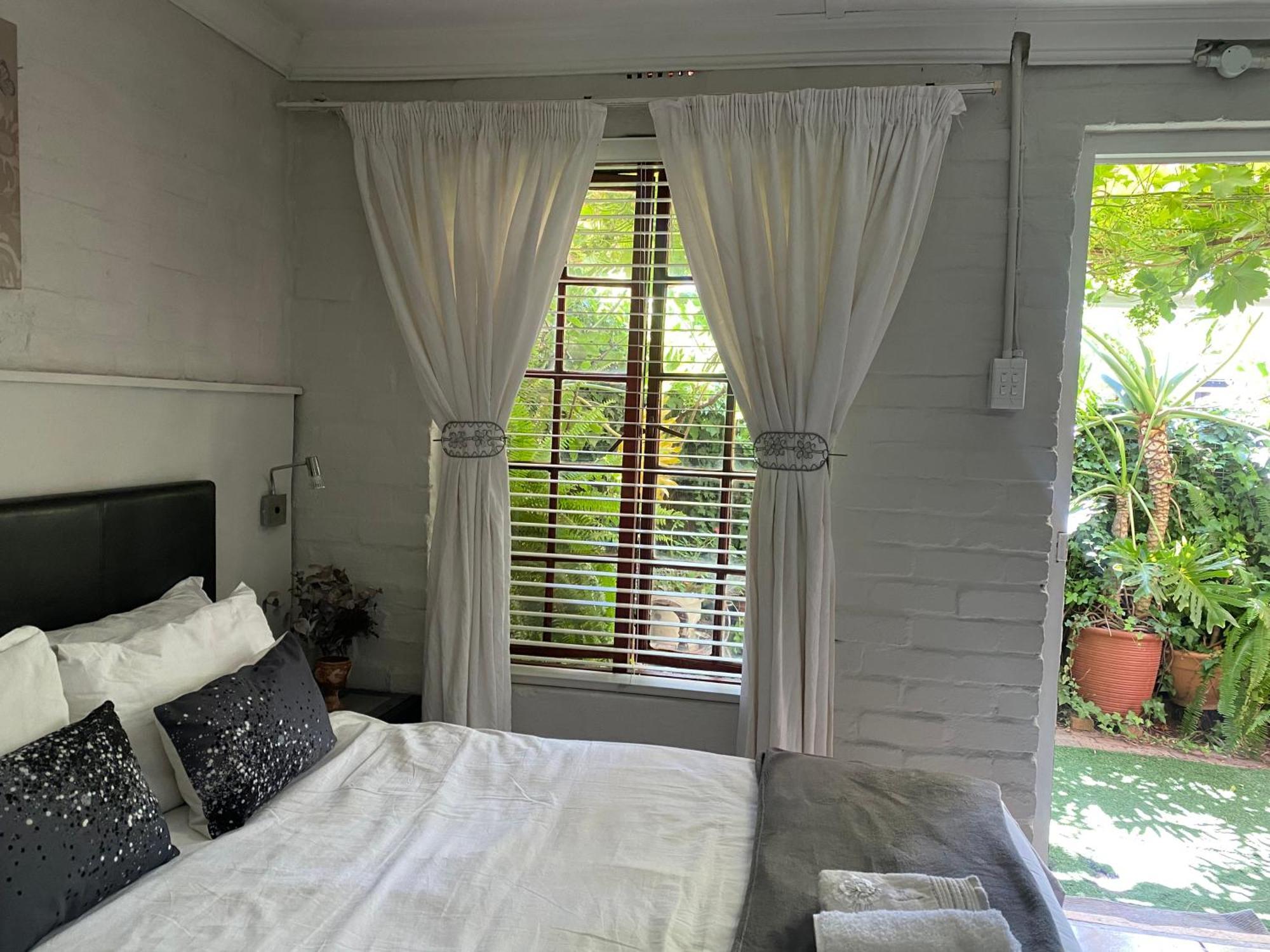 Shalom On The Bay Homestay *